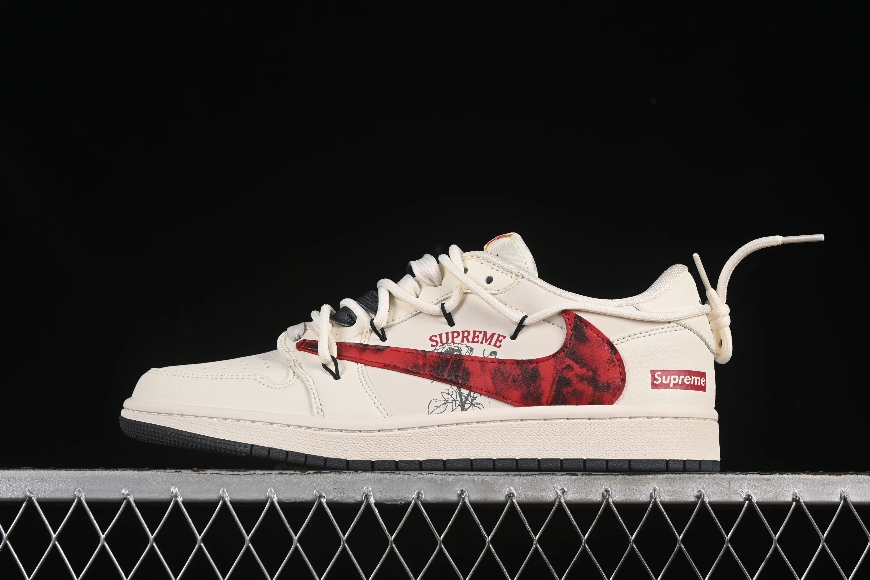 All categories Air Jordan Jordan series basketball shoes Air Jordan 1 Low High-end customized low-top sneakers Travis Scott x Fragment Design x Air Jordan 1 Low OG SP AJ1 Supreme co-branded red and black hook drawstring low-top cultural casual sneakers DM6868-109